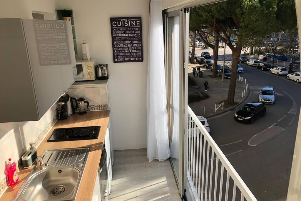 Appartement Grand 30 M² Centre Ville, Refait à Neuf Pour Vous ! Climatisé